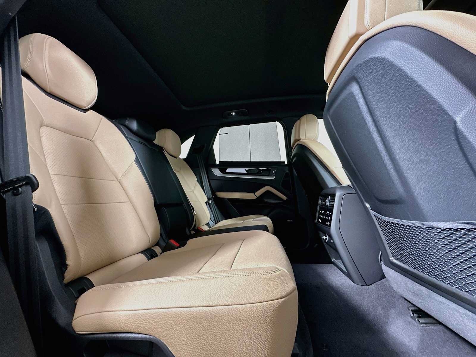 New 2026 Porsche Cayenne AWD/4WD image 27