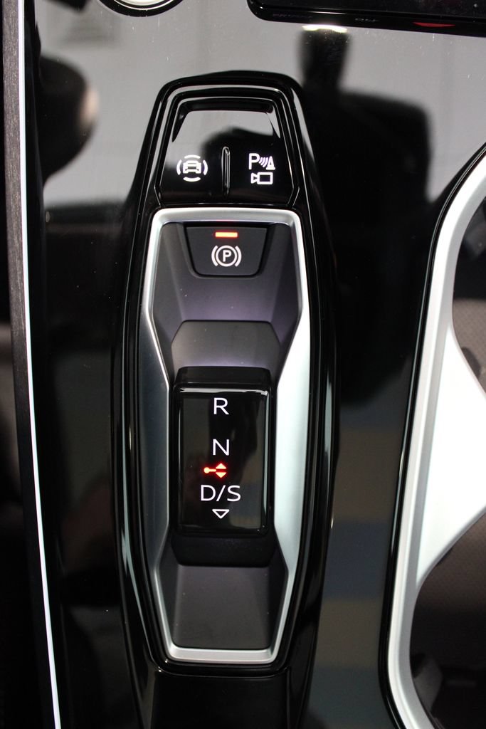 New 2026 Audi A6 Premium Plus AWD/4WD image 15