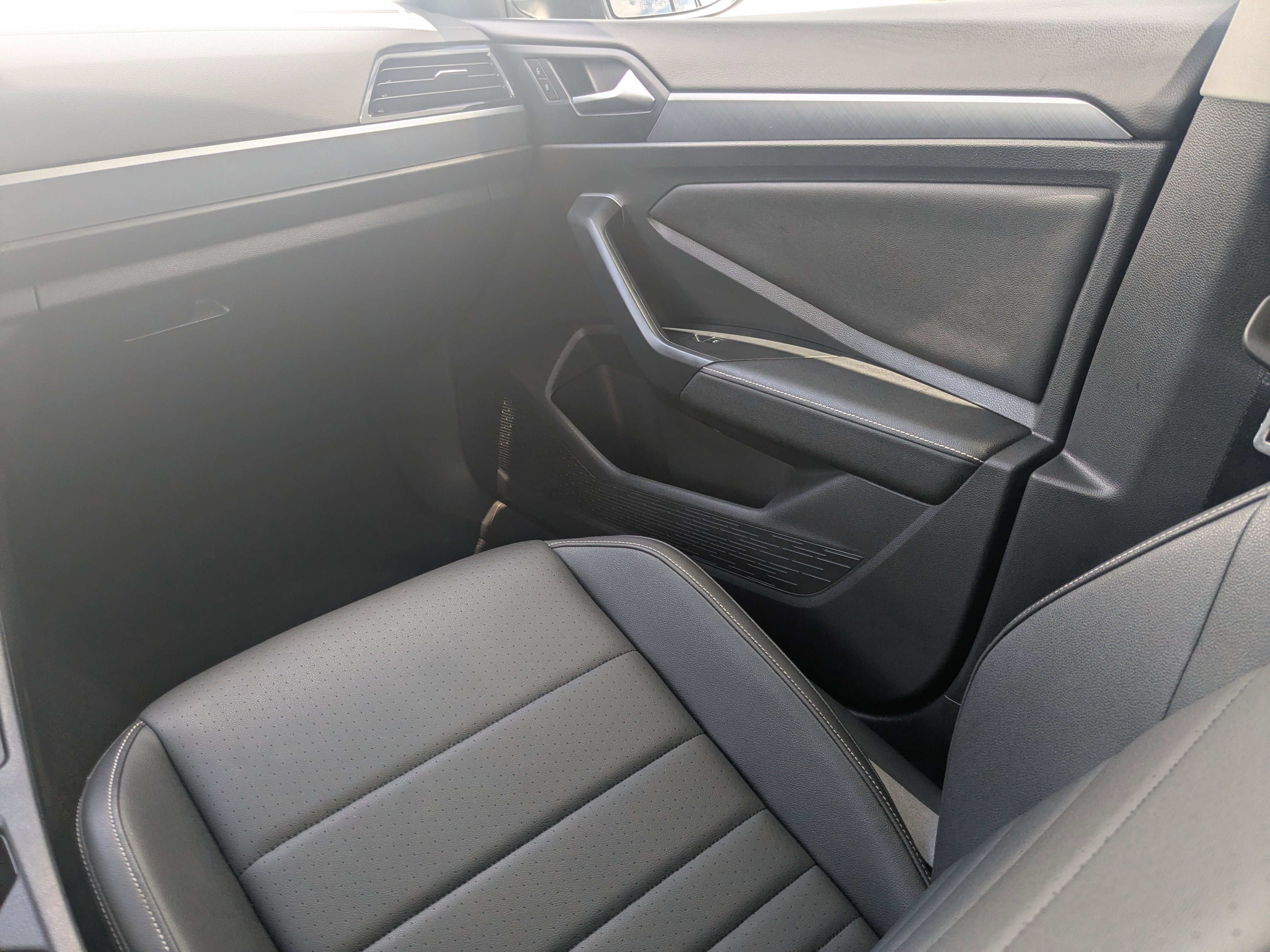 Used 2024 Volkswagen Jetta SE image 19