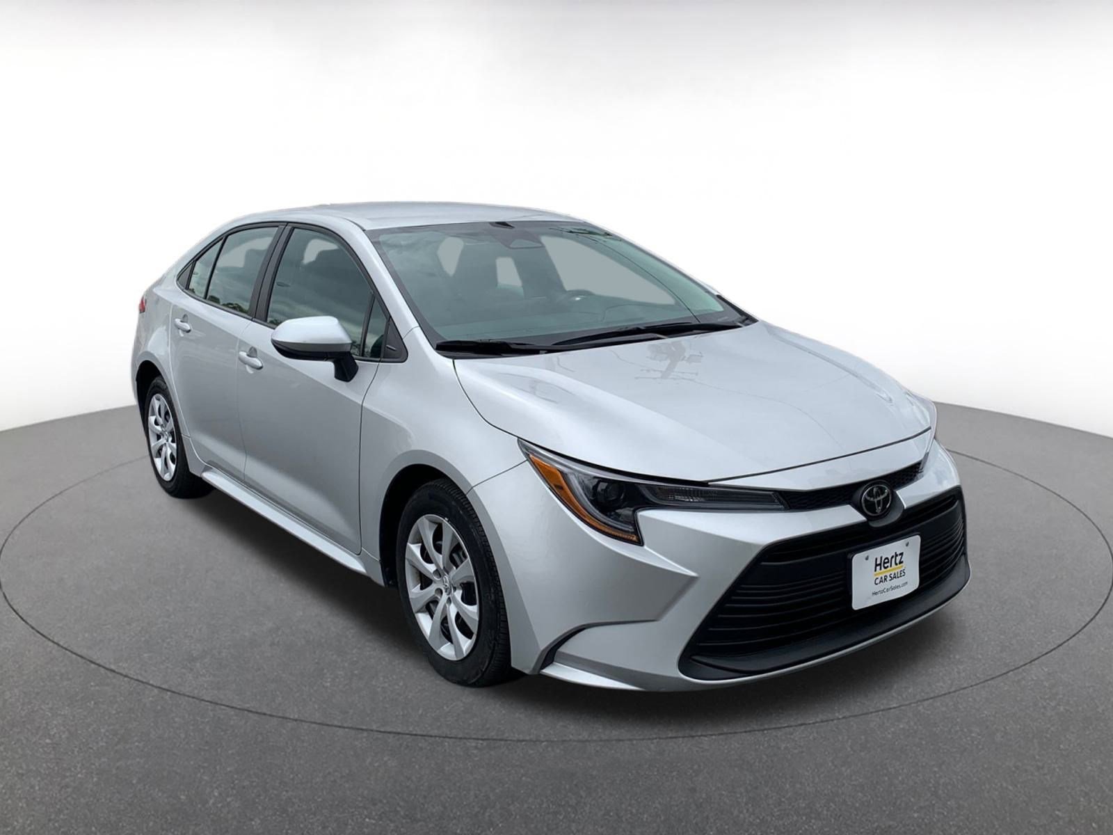 Used 2025 Toyota Corolla LE
