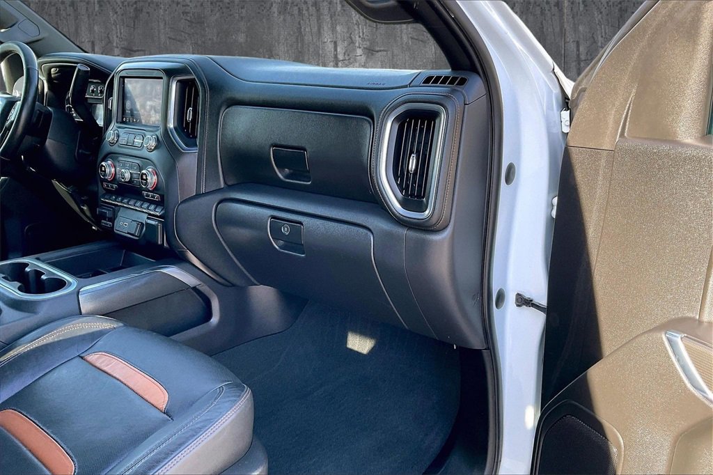 Used 2021 GMC Sierra 1500 AT4 w/ Driver Alert Package I image 26