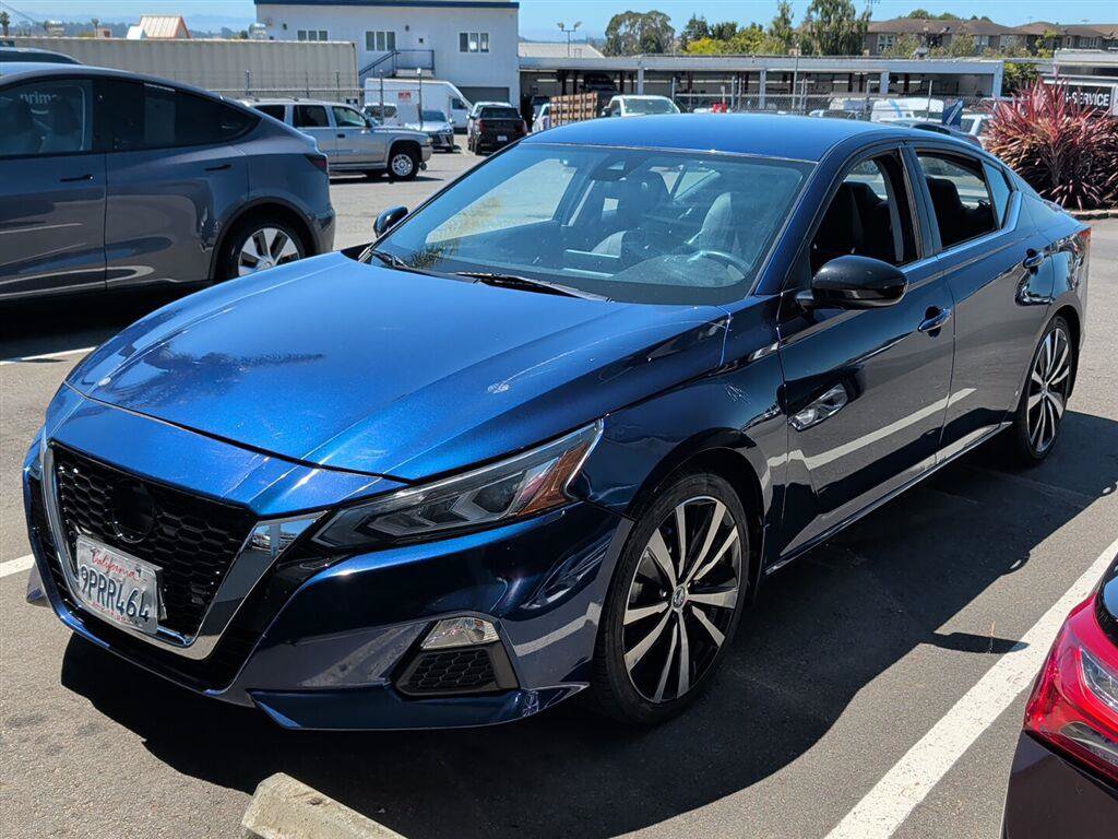 Used 2022 Nissan Altima 2.5 SR