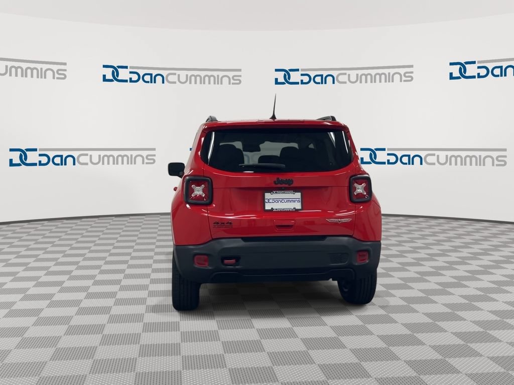 Used 2023 Jeep Renegade Trailhawk AWD/4WD image 7