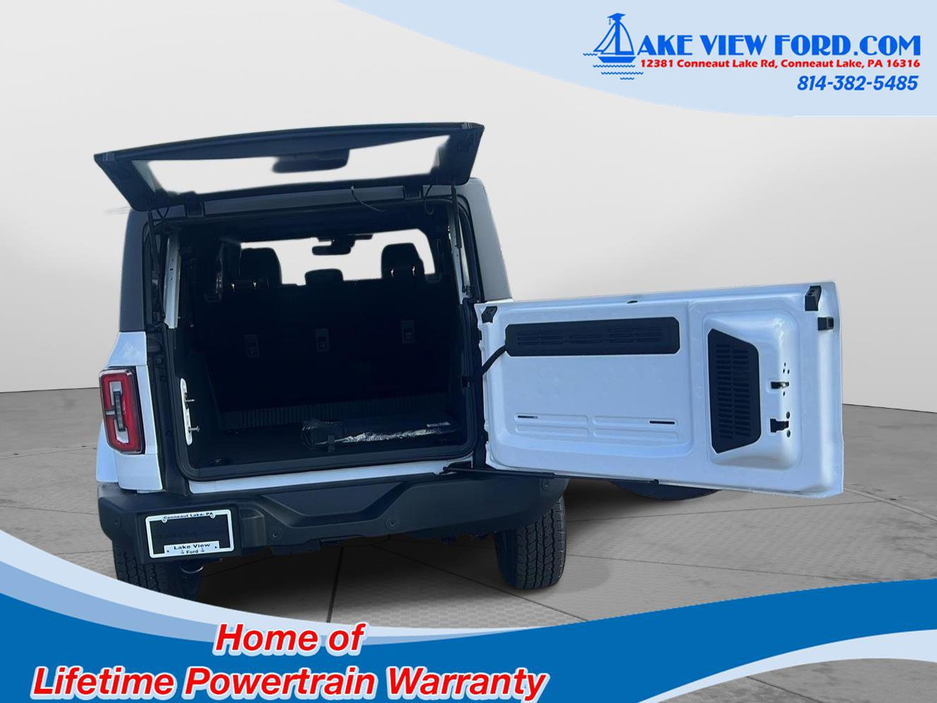 New 2025 Ford Bronco Outer Banks image 9