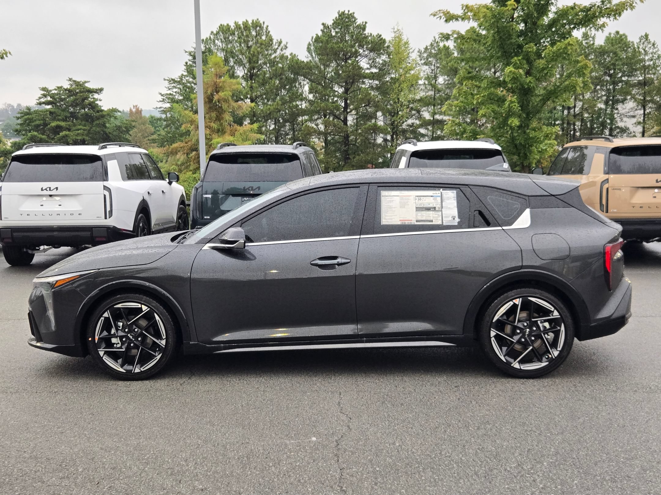 New 2026 Kia K4 EX w/ GT-Line Premium Package FWD image 4