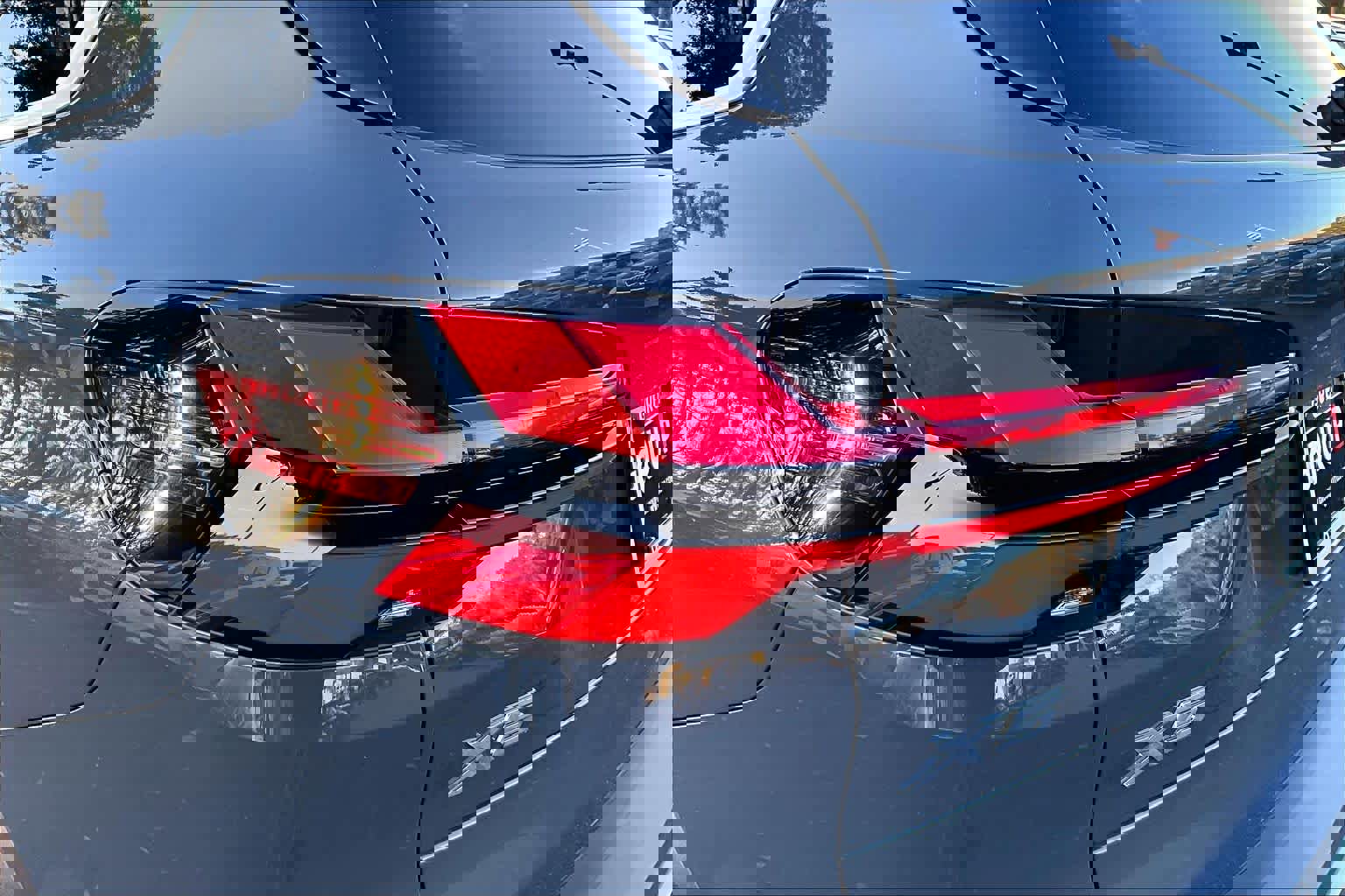 Certified 2025 BMW X5 xDrive40i image 28