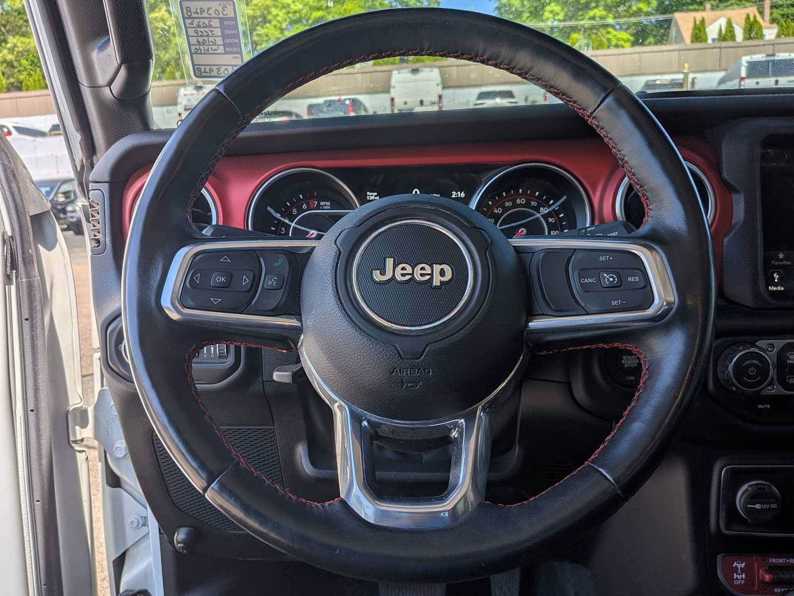 Used 2022 Jeep Gladiator Rubicon w/ LED Lighting Group AWD/4WD image 17