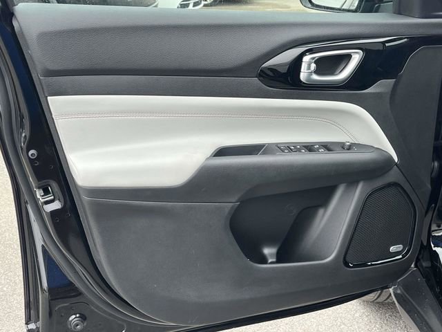 New 2026 Jeep Compass Limited image 12