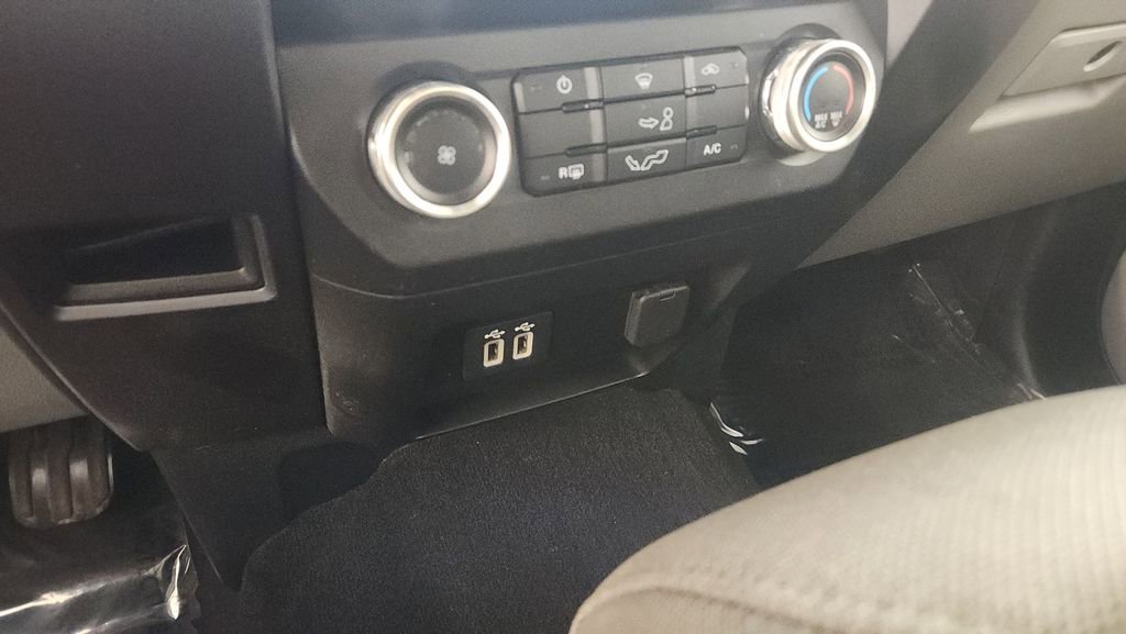 Used 2019 Ford F150 XLT w/ Equipment Group 301A Mid image 18