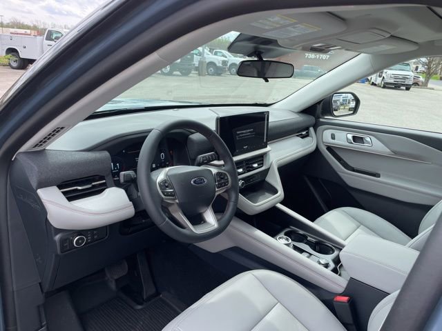 New 2026 Ford Explorer Active image 25