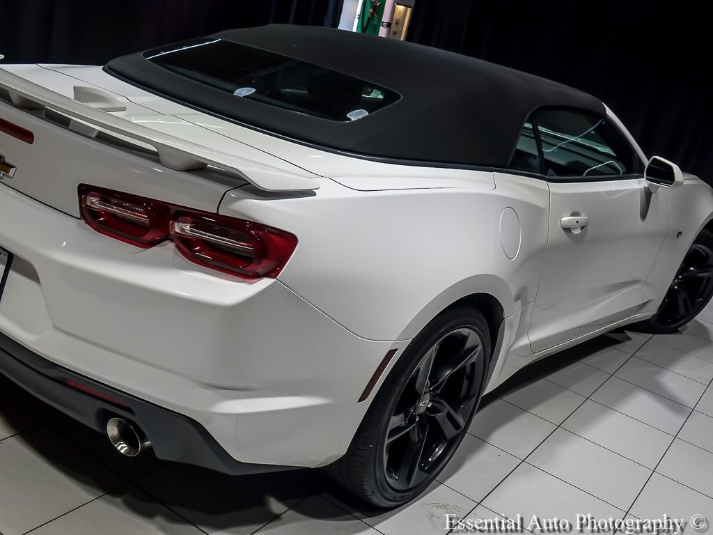 Used 2024 Chevrolet Camaro LT RWD image 8