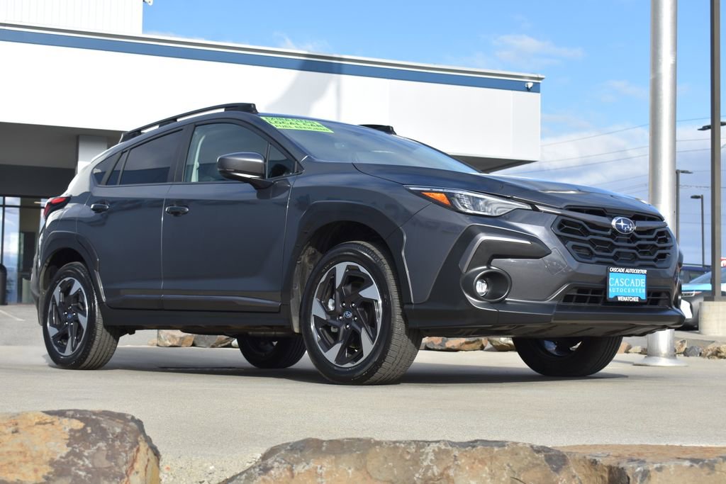 Certified 2025 Subaru Crosstrek 2.5i Limited w/ Crosstrek Mirror Package image 5