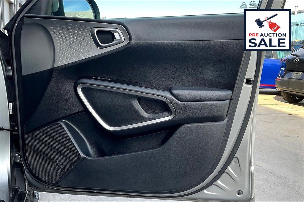 Certified 2023 Kia Soul LX w/ Option Group 015 image 22