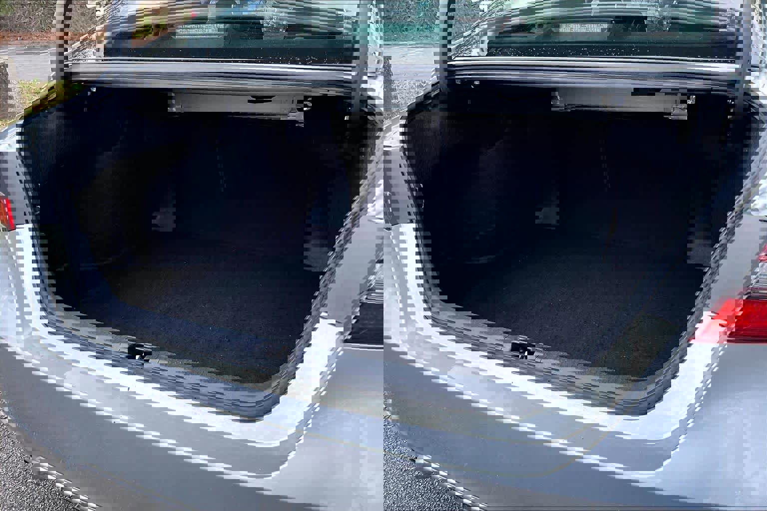 Used 2024 Toyota Camry XSE FWD image 32