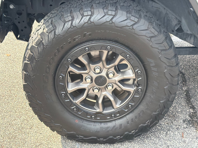 Used 2023 Jeep Wrangler Unlimited Rubicon 392 w/ Trailer Tow Package AWD/4WD image 13