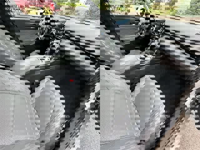 Used 2021 Toyota Avalon Limited image 23