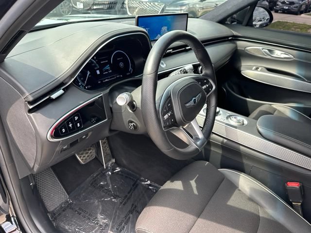 Used 2025 Genesis GV70 2.5T w/ Sport Prestige Package AWD/4WD image 24