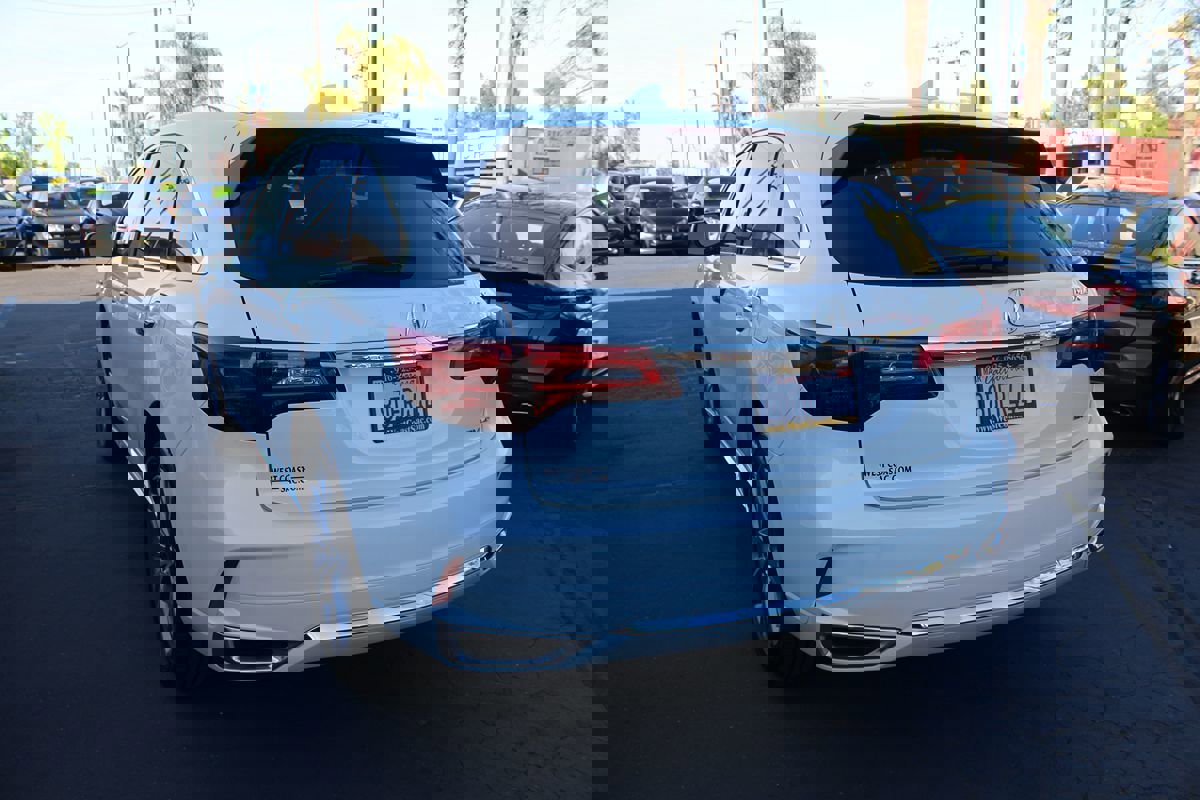 Used 2018 Acura MDX Sport Hybrid w/ Technology Pkg image 4