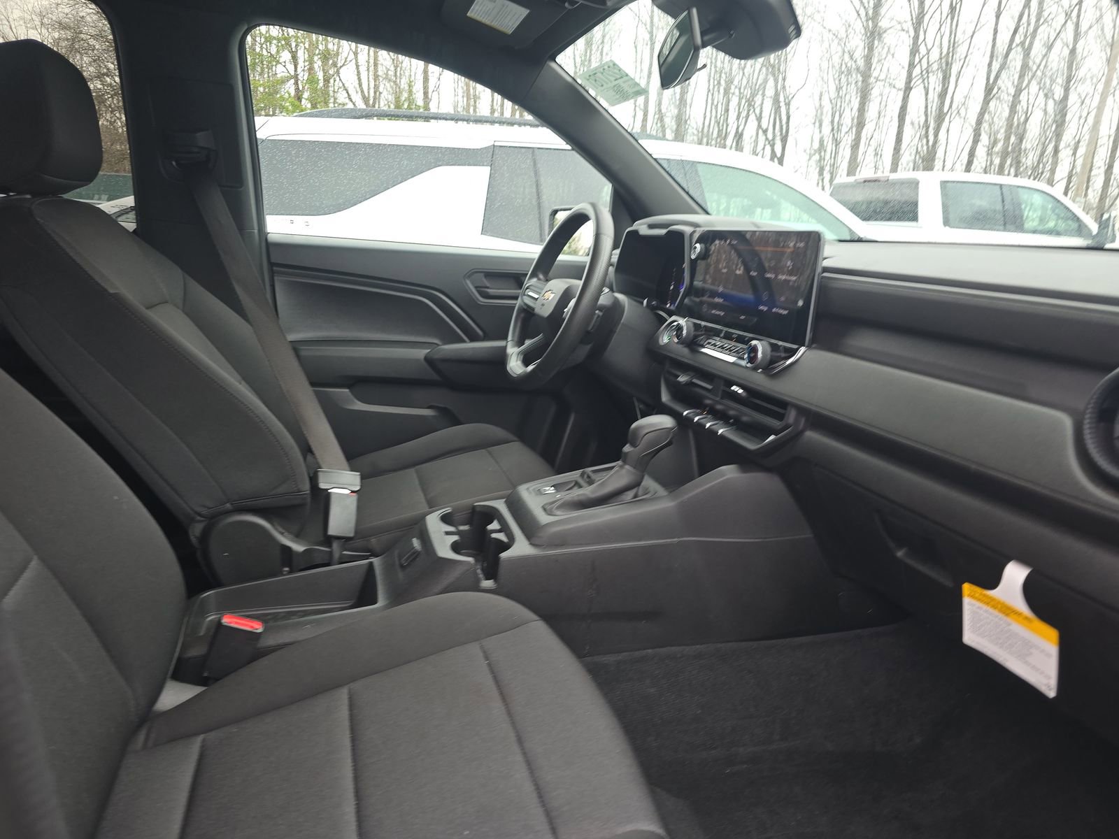 Used 2023 Chevrolet Colorado W/T image 15