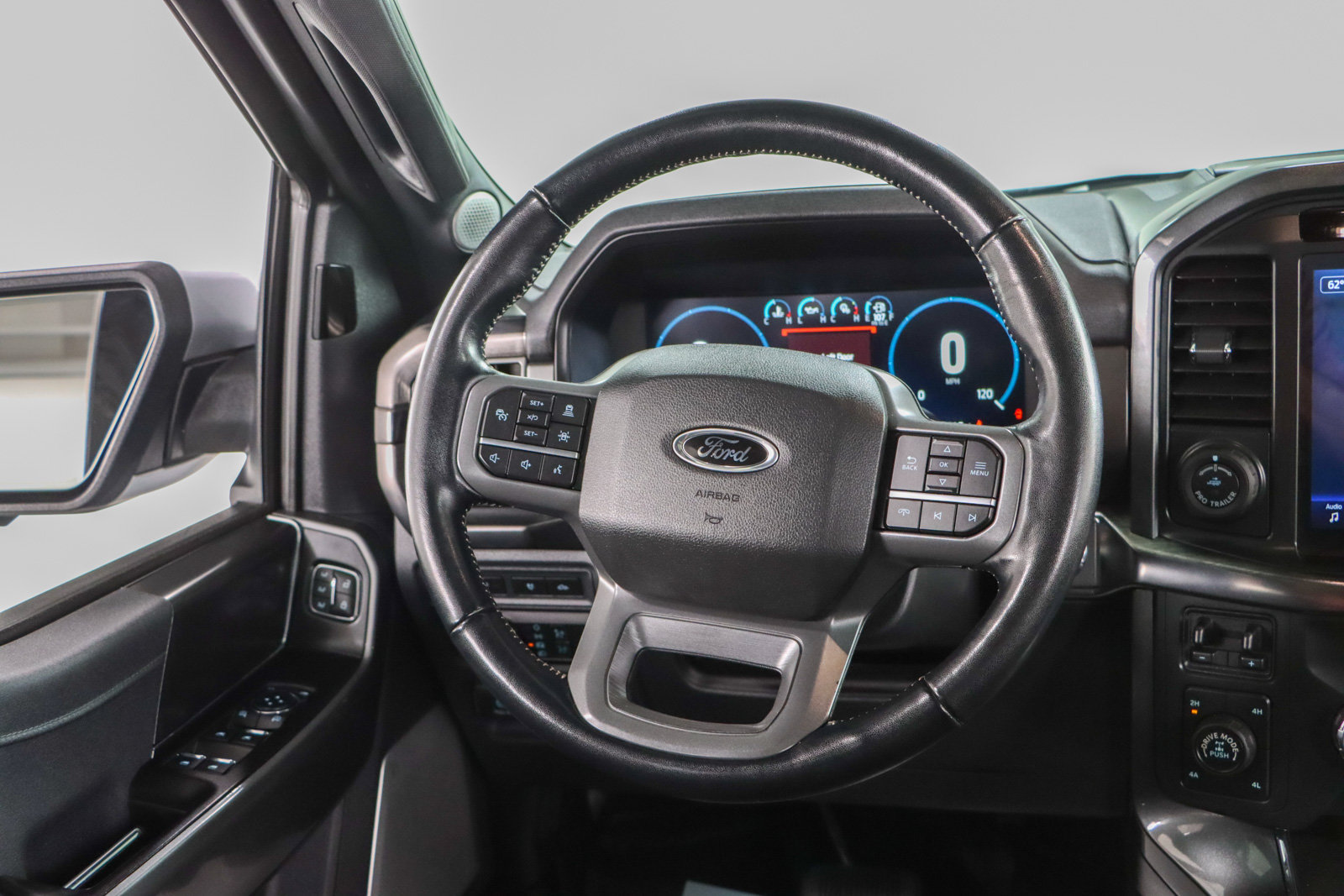 Used 2022 Ford F150 Lariat w/ Equipment Group 502A High AWD/4WD image 14