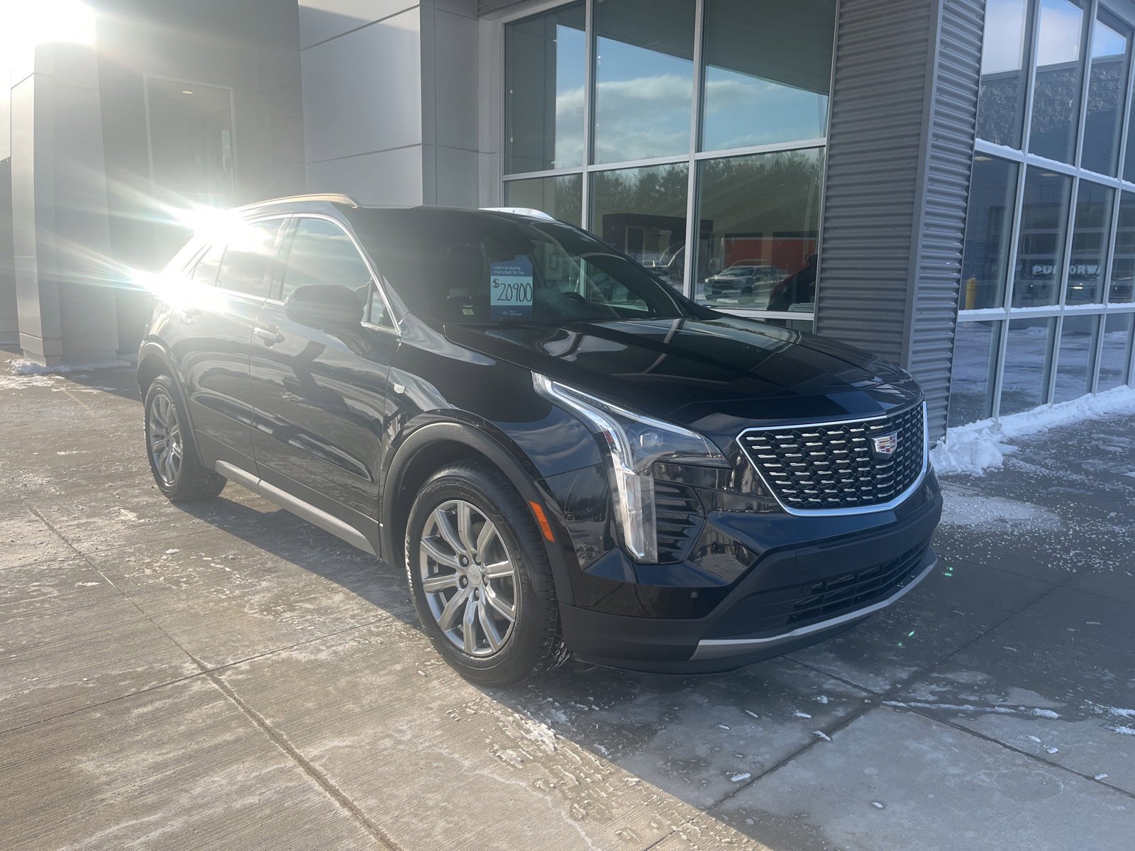 Used 2019 Cadillac XT4 Premium Luxury image 10