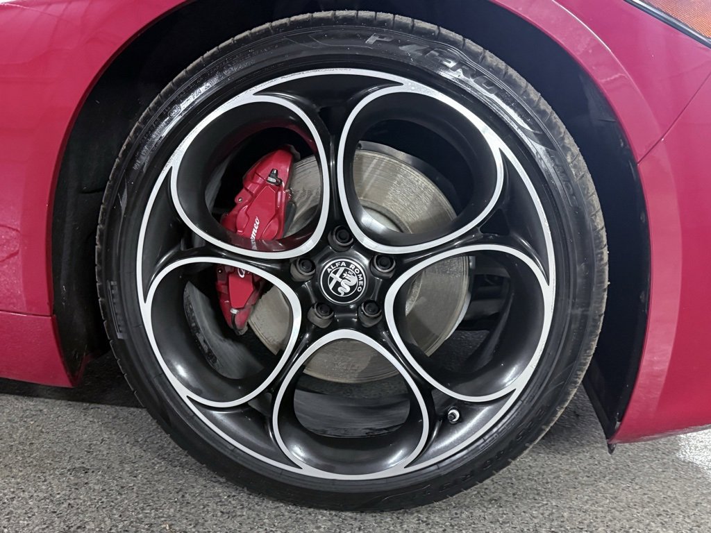 Used 2022 Alfa Romeo Giulia Veloce image 6