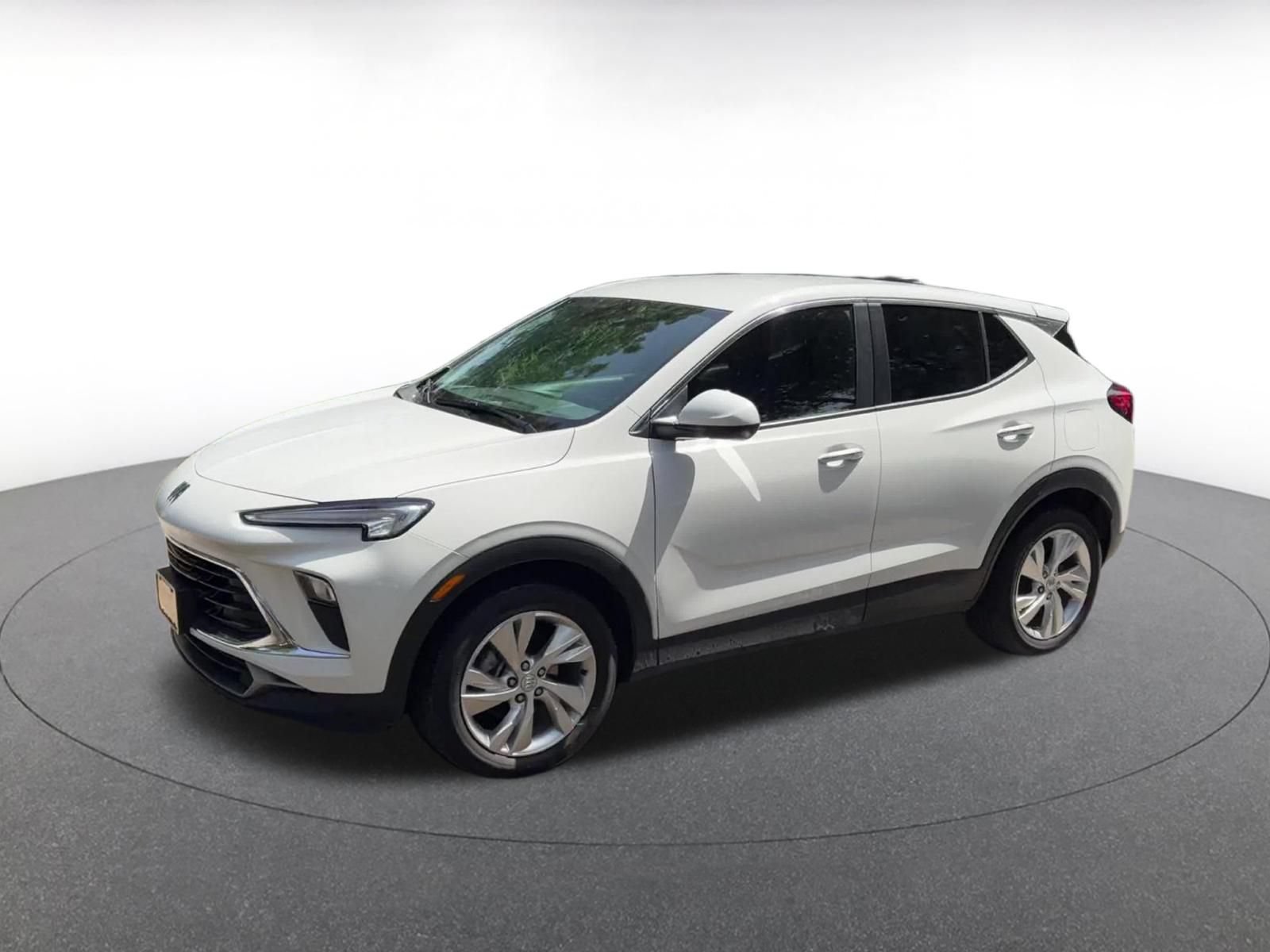 Used 2025 Buick Encore GX Preferred FWD image 8