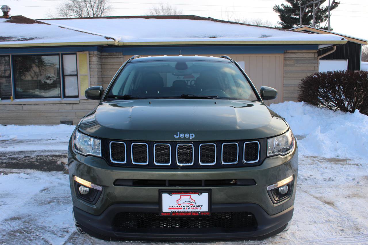 Used 2020 Jeep Compass Latitude w/ Popular Equipment Group image 3