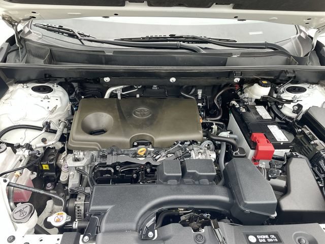Used 2024 Toyota RAV4 XLE FWD image 29