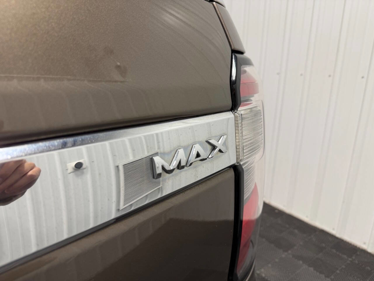 Used 2019 Ford Expedition Max Limited AWD/4WD image 4