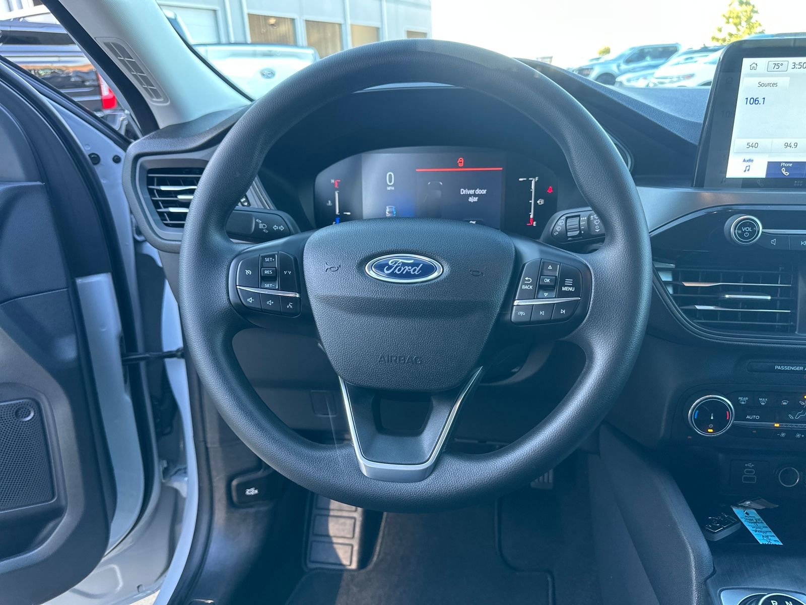 Used 2025 Ford Escape Active image 14