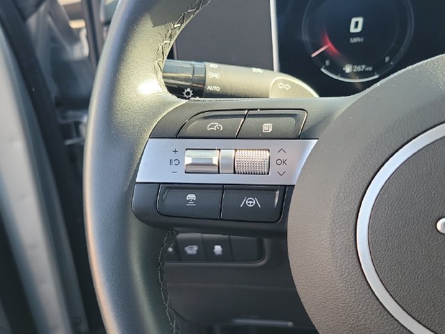 Certified 2025 Hyundai Tucson SEL AWD/4WD image 11