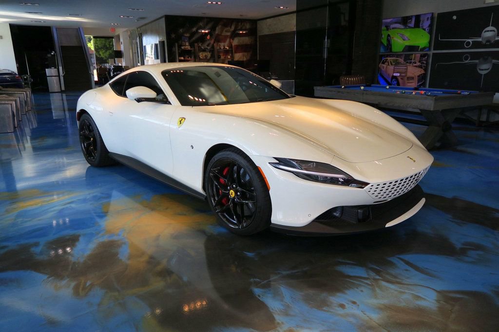 Used 2023 Ferrari Roma image 1