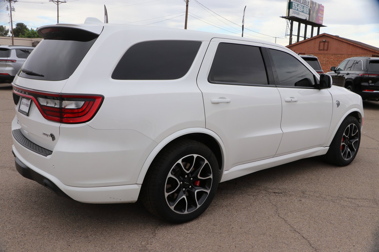 Used 2021 Dodge Durango SRT Hellcat w/ Technology Group AWD/4WD image 7