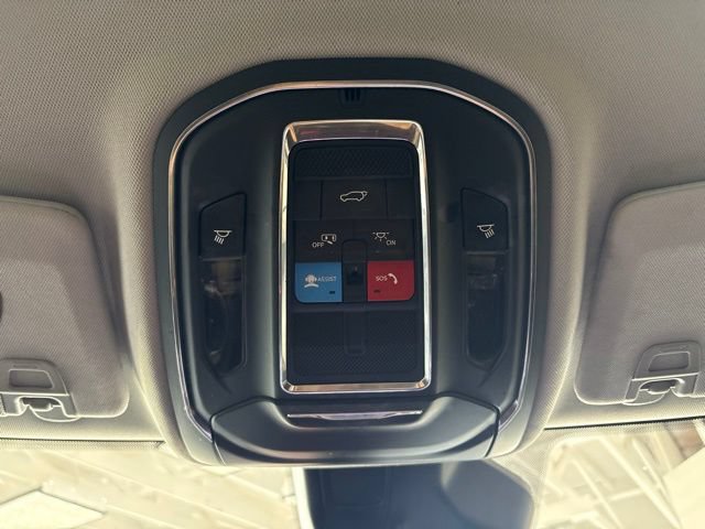 Used 2023 Jeep Grand Cherokee Limited w/ Trailer Tow Prep Group (B) AWD/4WD image 52