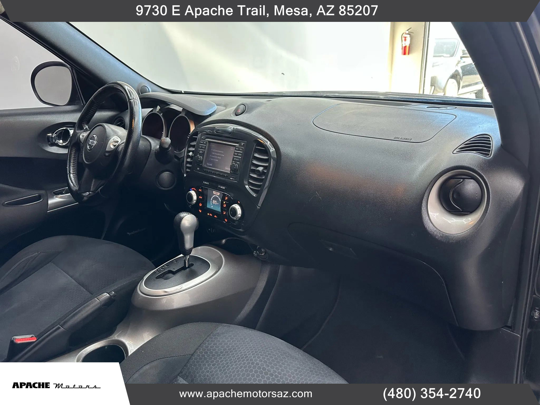 Used 2013 Nissan Juke SV image 40