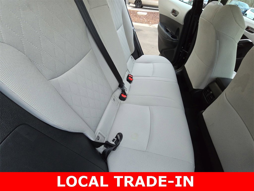 Used 2025 Toyota Corolla Cross L image 11