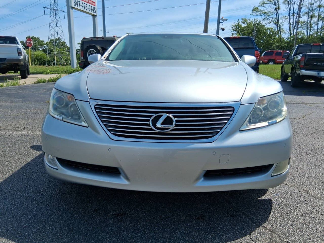 Used 2008 Lexus LS 460 RWD image 2