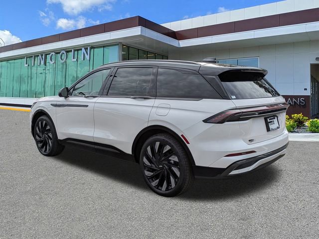 New 2026 Lincoln Nautilus Reserve image 6