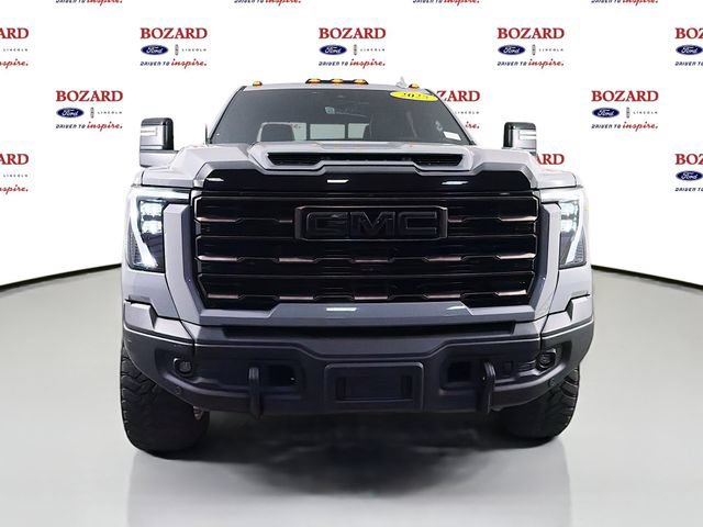 Used 2025 GMC Sierra 2500 AT4X AWD/4WD image 2