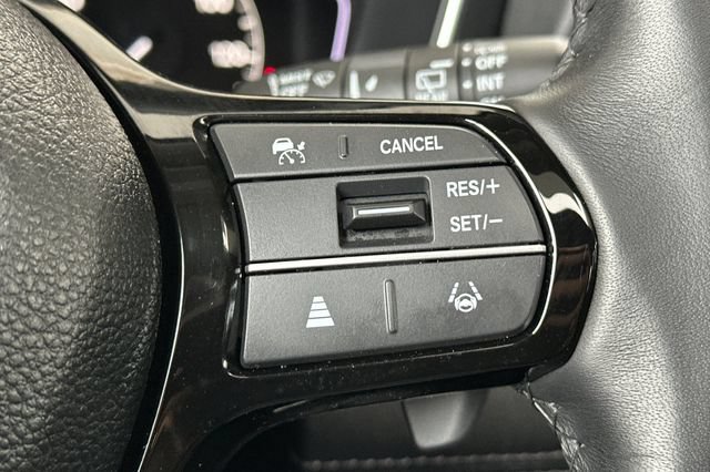 Used 2025 Honda Pilot Touring image 26