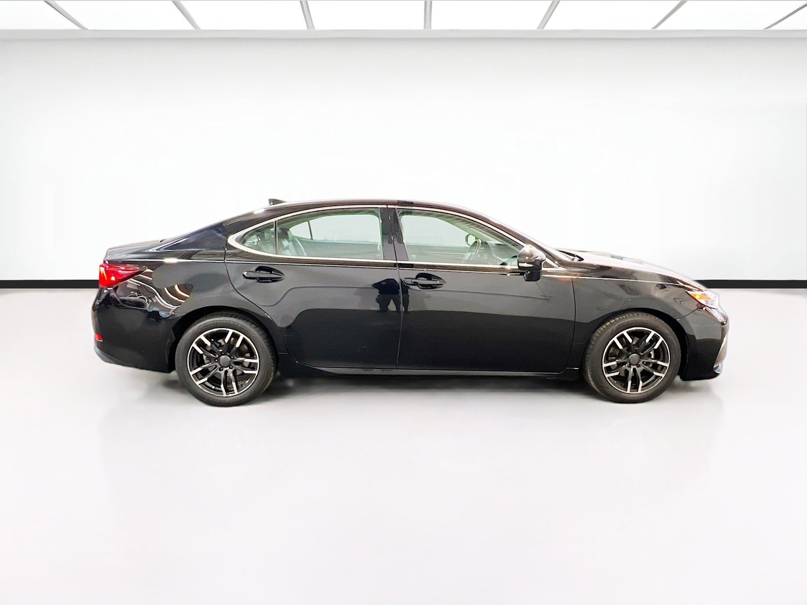 Used 2016 Lexus ES 350 image 25