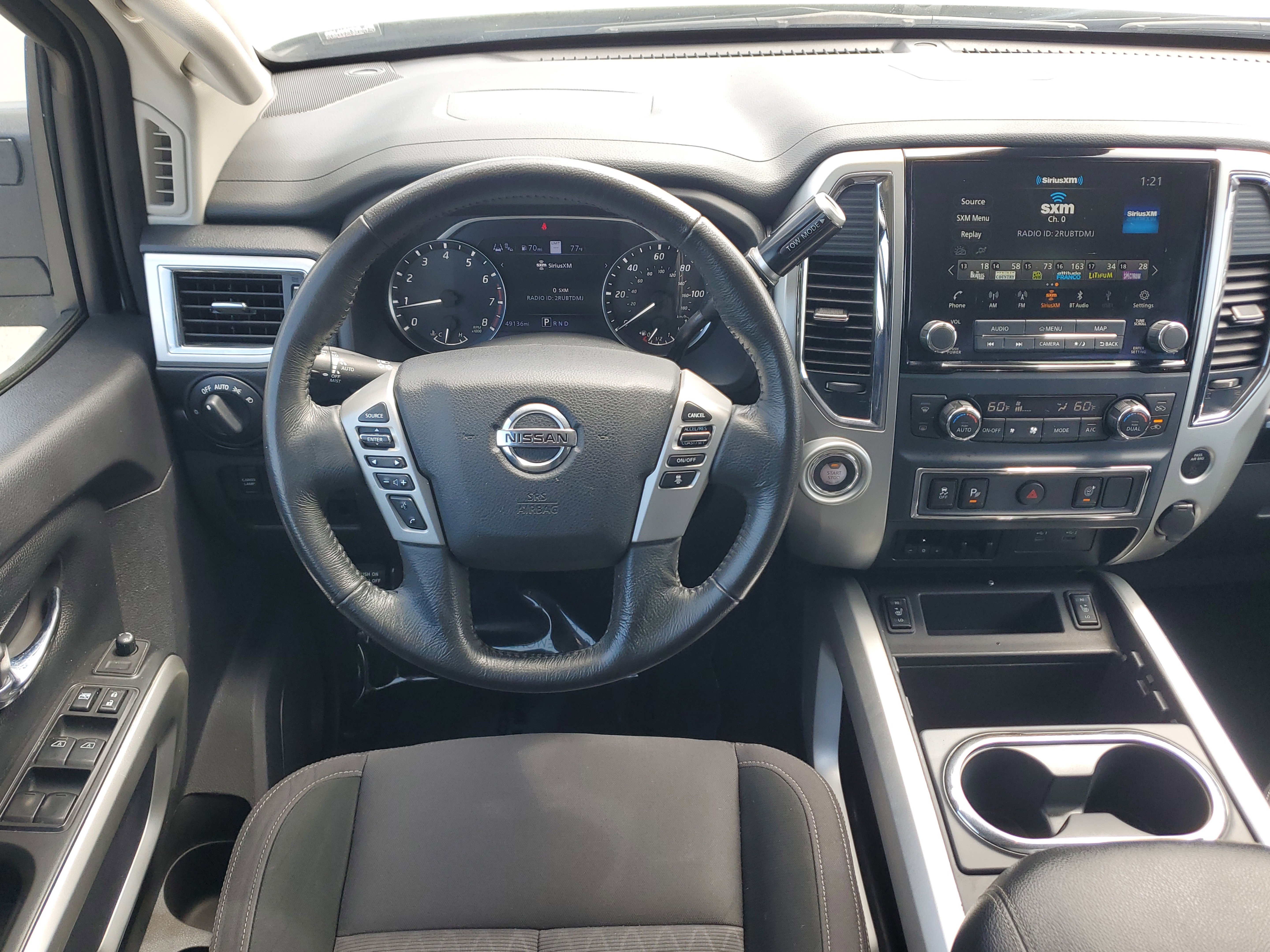 Used 2021 Nissan Titan SV w/ SV Convenience Package image 19