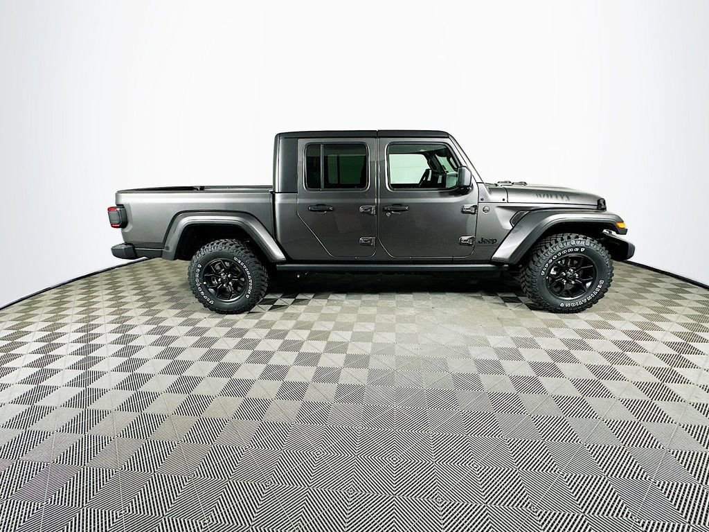 New 2026 Jeep Gladiator Sport AWD/4WD image 11