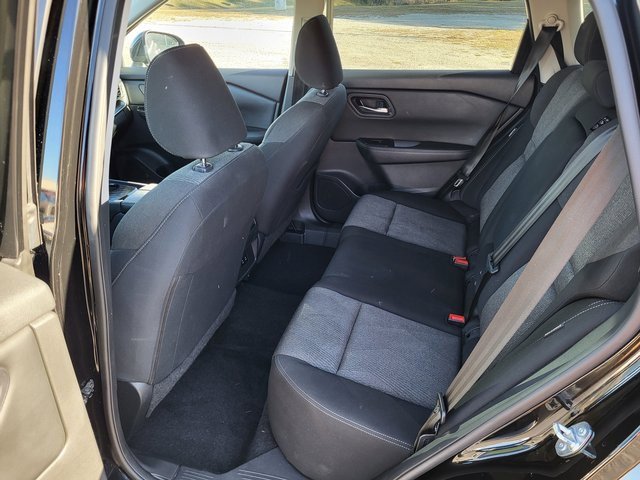 Used 2024 Nissan Rogue SV image 14