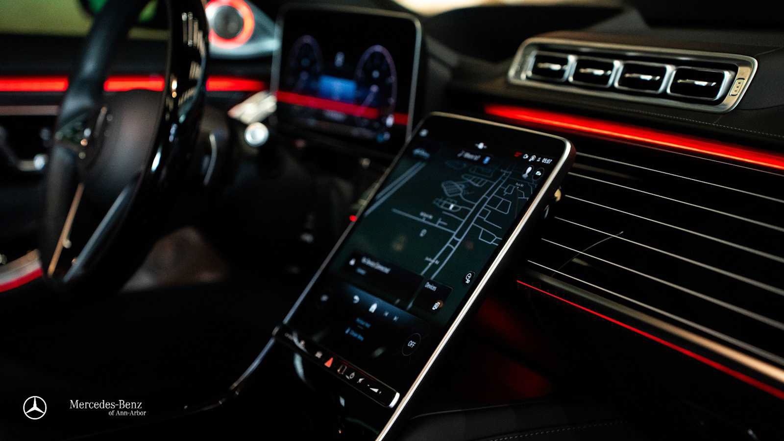 Used 2025 Mercedes-Benz Maybach S 580 4MATIC image 23