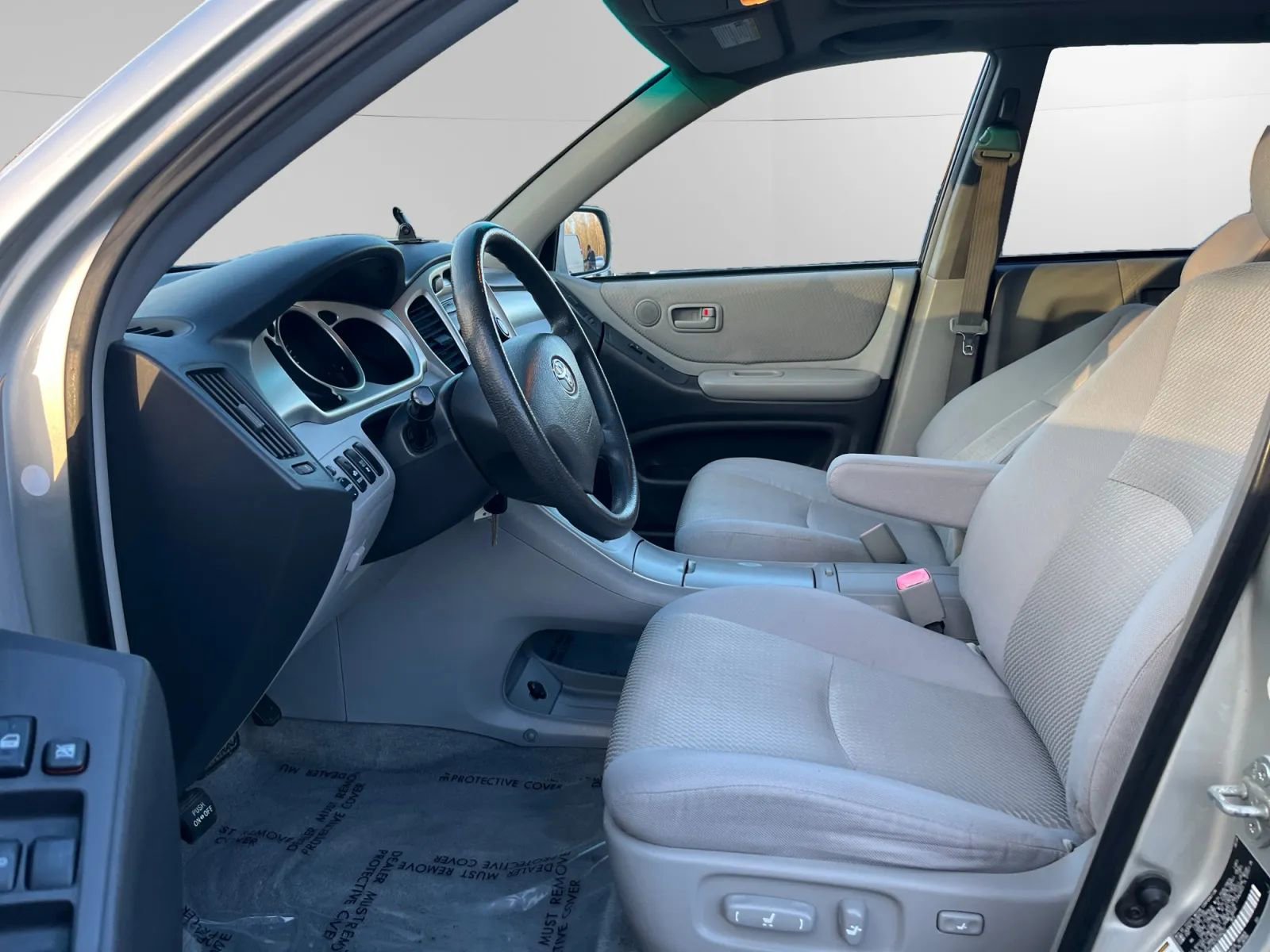 Used 2005 Toyota Highlander Limited image 10