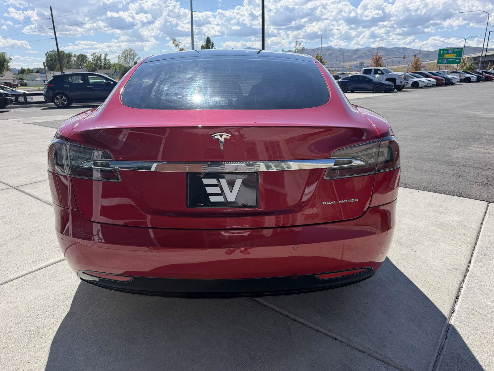 Used 2020 Tesla Model S Long Range Plus AWD/4WD image 7