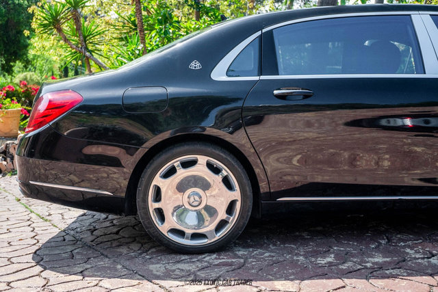 Used 2016 Mercedes-Benz Maybach S 600 image 10