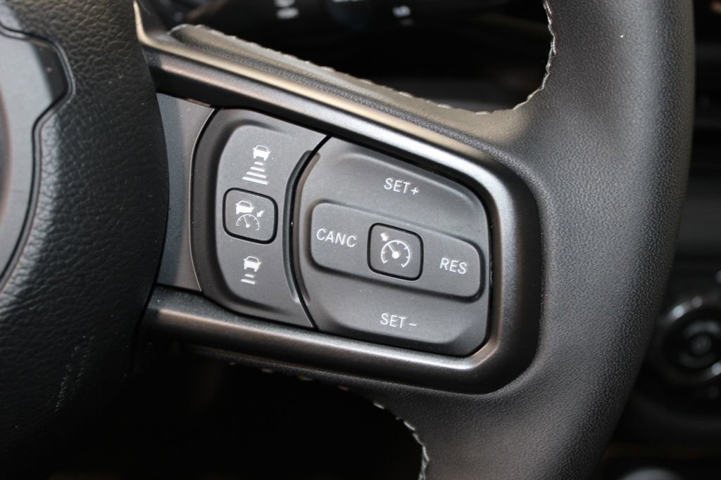 Used 2025 Jeep Wrangler Unlimited Rubicon 4xe w/ Convenience Group image 23